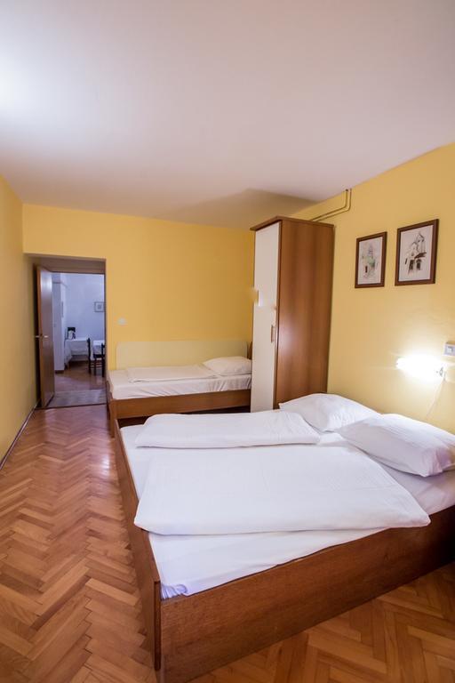 Ferienwohnung Lucija Kampor Exterior foto